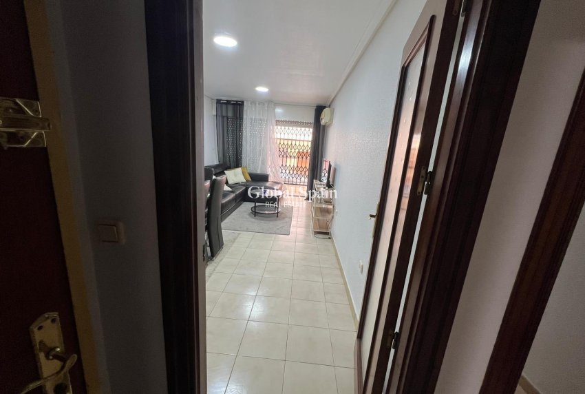 Revente - APPARTEMENT -
TORREVIEJA - Playa del Cura