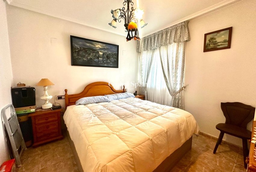Revente - APPARTEMENT -
TORREVIEJA - Playa del Cura