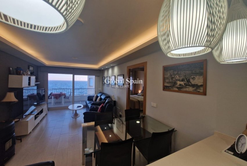 Revente - APPARTEMENT -
TORREVIEJA - Playa del Cura