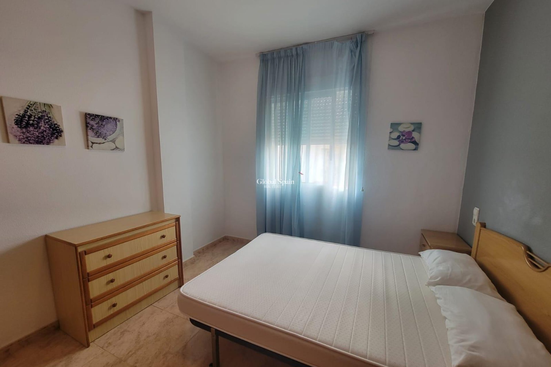 Revente - APPARTEMENT -
TORREVIEJA - Playa del Cura