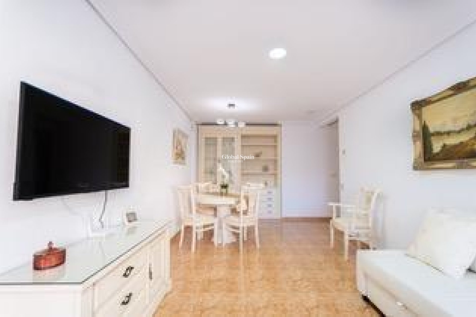 Revente - APPARTEMENT -
TORREVIEJA - Playa del Cura