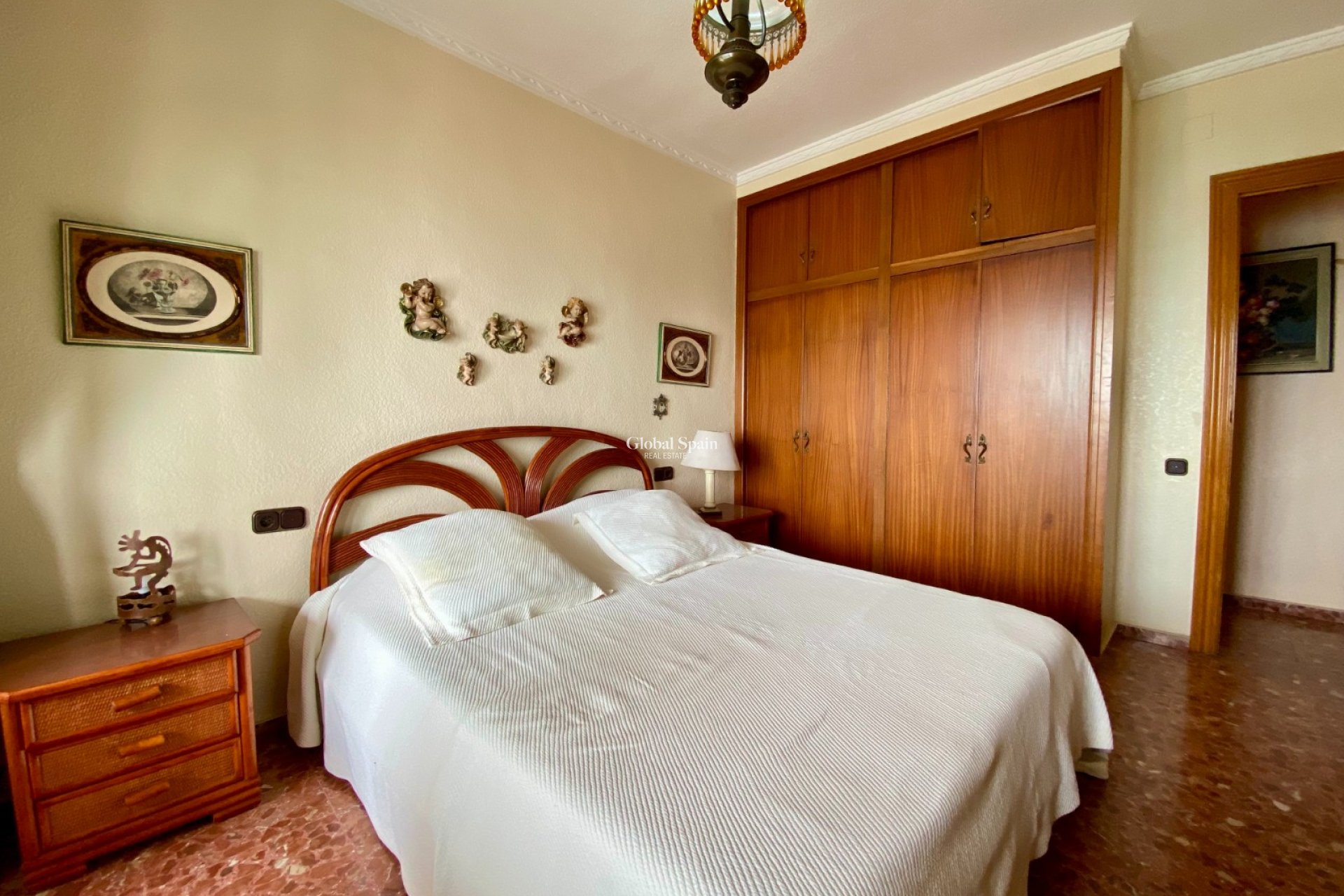 Revente - APPARTEMENT -
TORREVIEJA - Playa del Cura