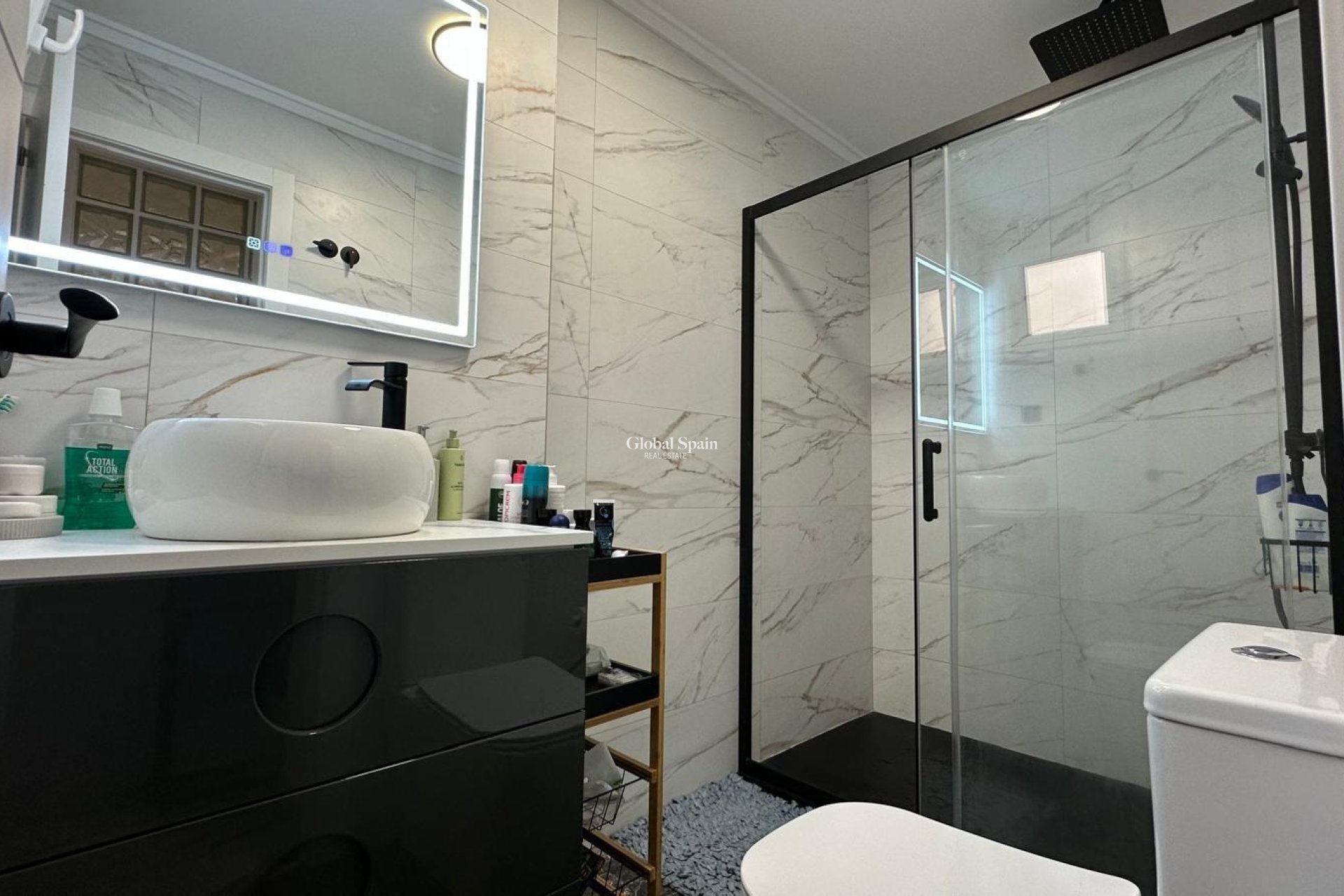 Revente - APPARTEMENT -
TORREVIEJA - Playa del Cura