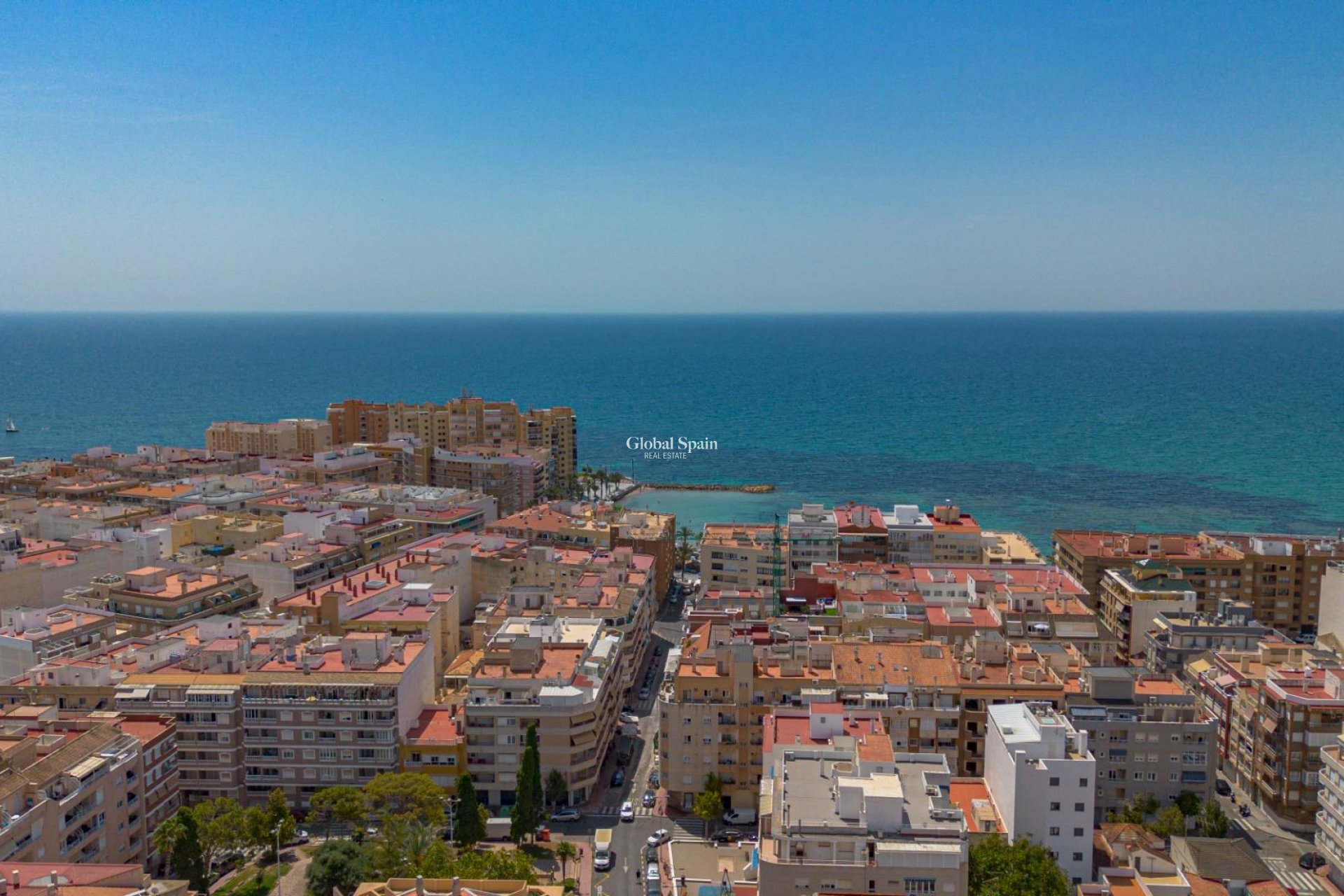 Revente - APPARTEMENT -
TORREVIEJA - Playa del cura