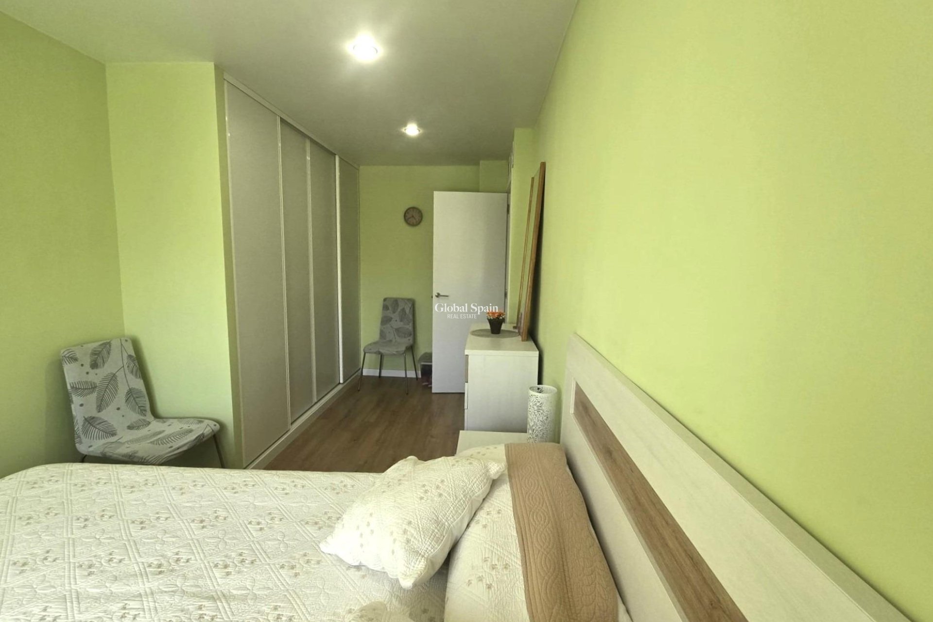 Revente - APPARTEMENT -
TORREVIEJA - Playa del Cura