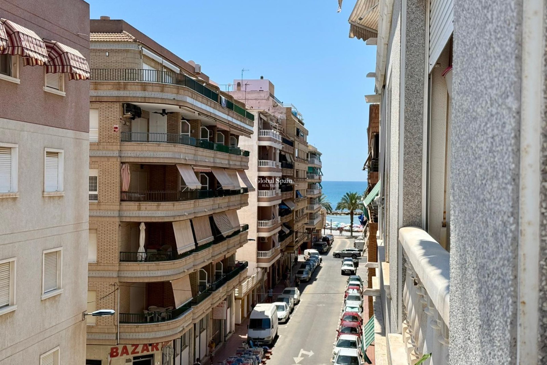 Revente - APPARTEMENT -
TORREVIEJA - Playa del Cura