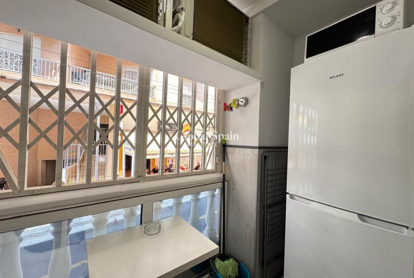 Revente - APPARTEMENT -
TORREVIEJA - Playa del Cura