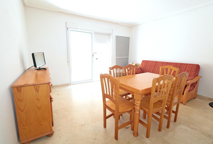 Revente - APPARTEMENT -
TORREVIEJA - Playa del Cura