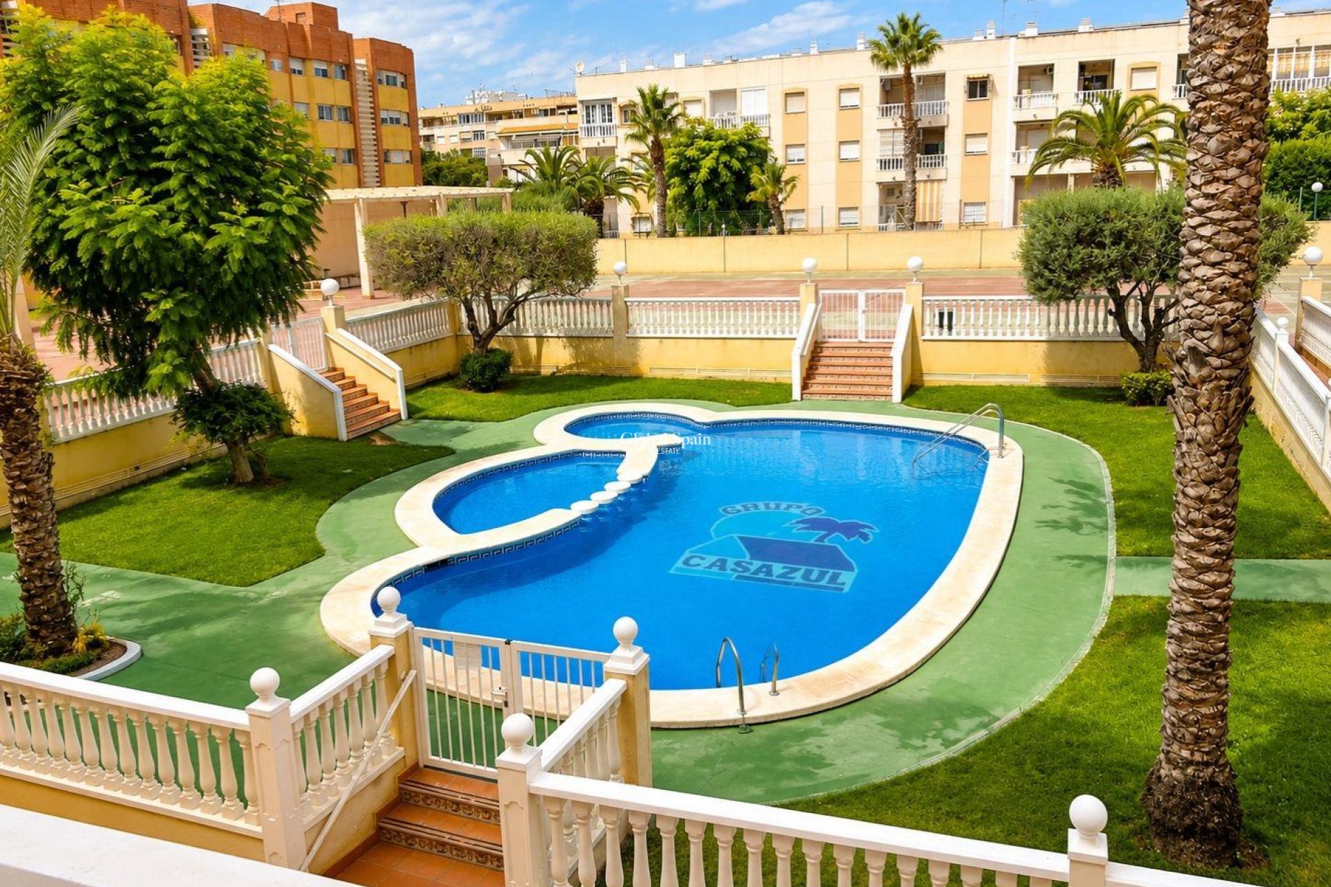 Revente - APPARTEMENT -
TORREVIEJA - Playa del Cura