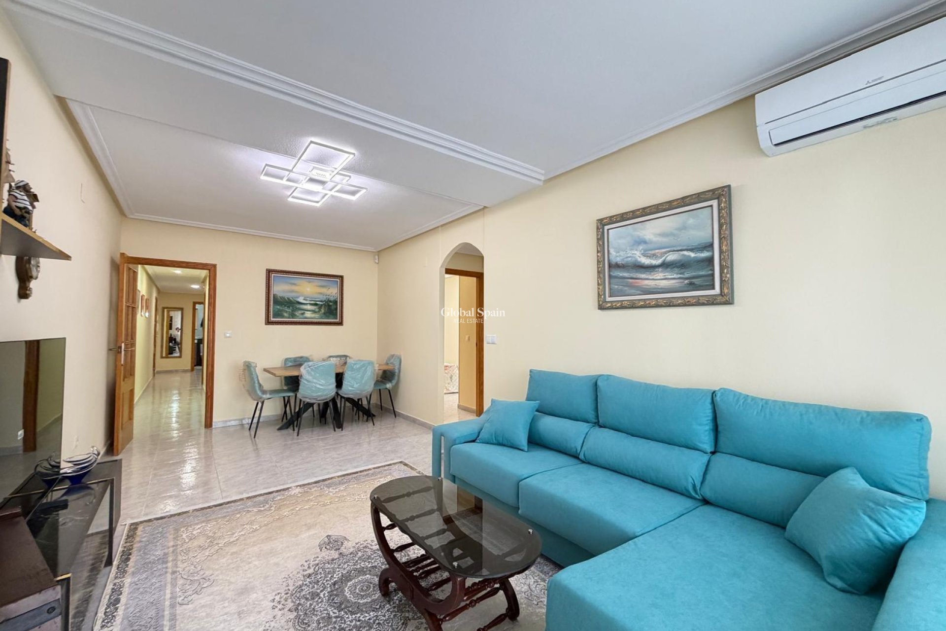 Revente - APPARTEMENT -
TORREVIEJA - Playa del Cura