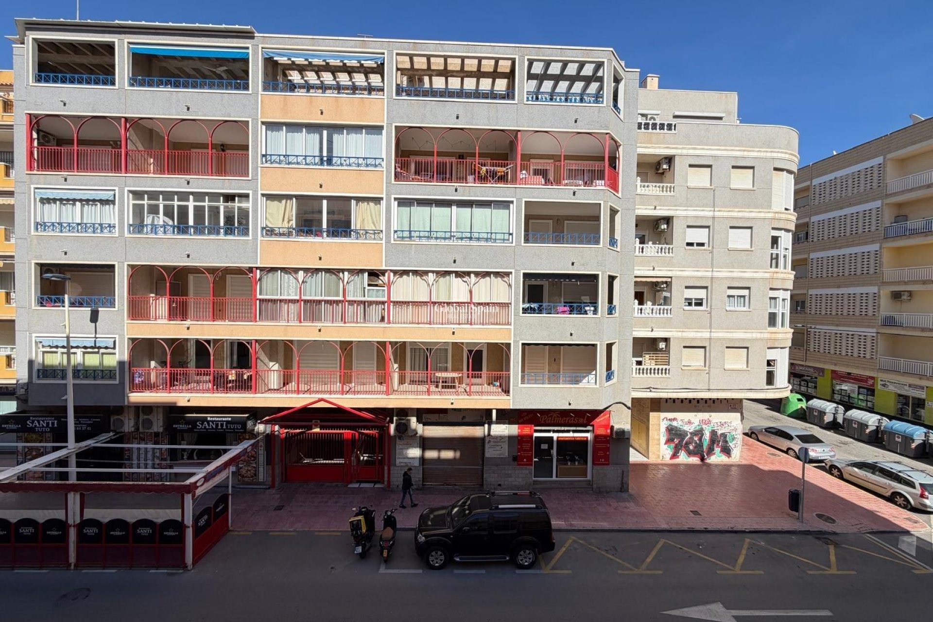 Revente - APPARTEMENT -
TORREVIEJA - Playa del Cura