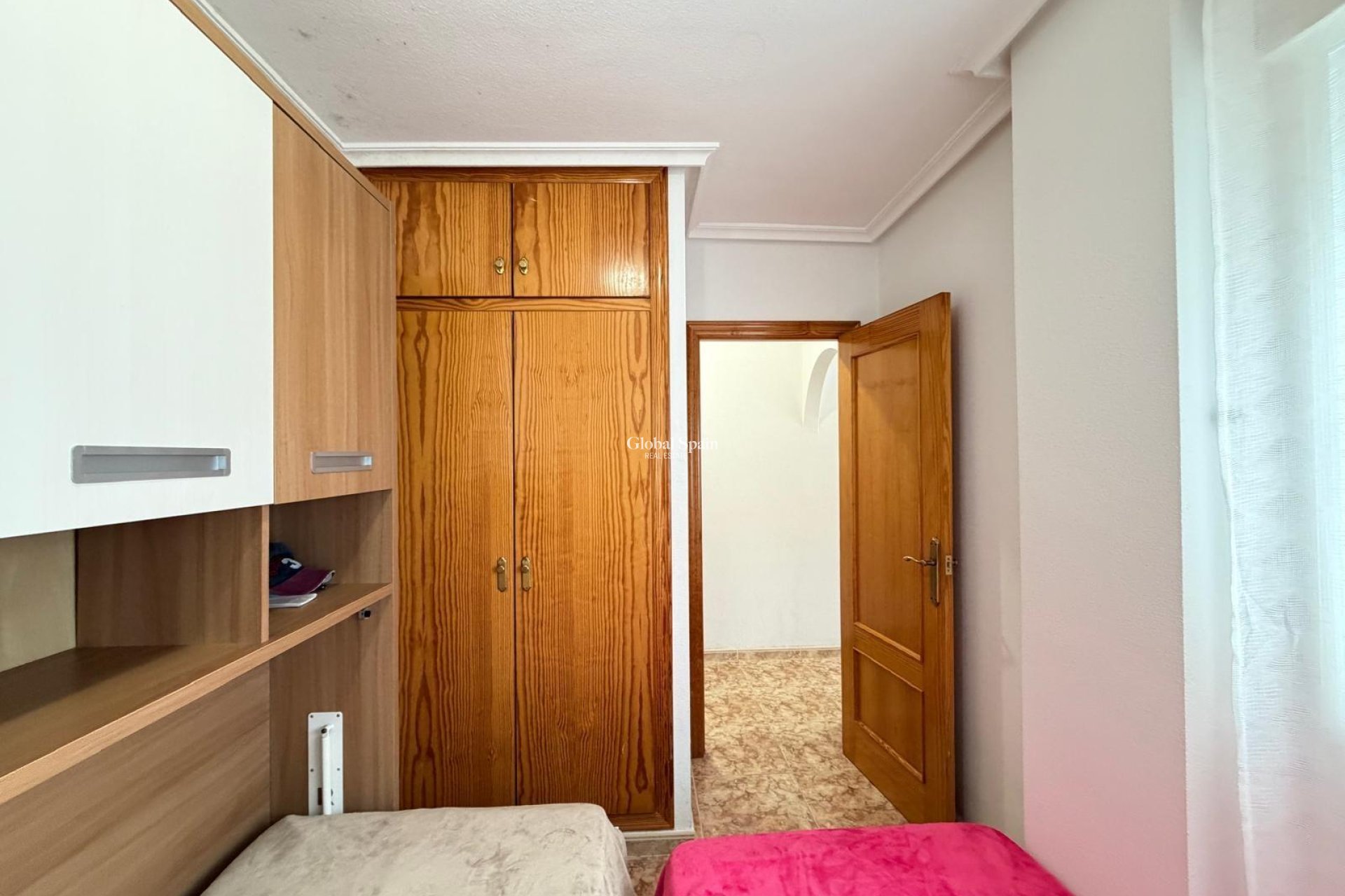 Revente - APPARTEMENT -
TORREVIEJA - Playa del Cura