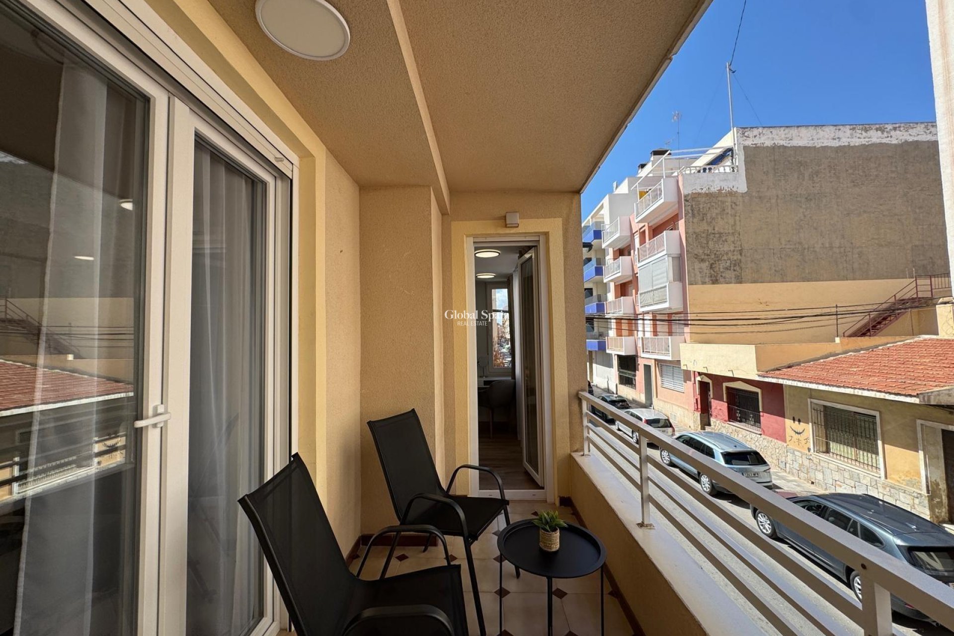 Revente - APPARTEMENT -
TORREVIEJA - Playa del Cura