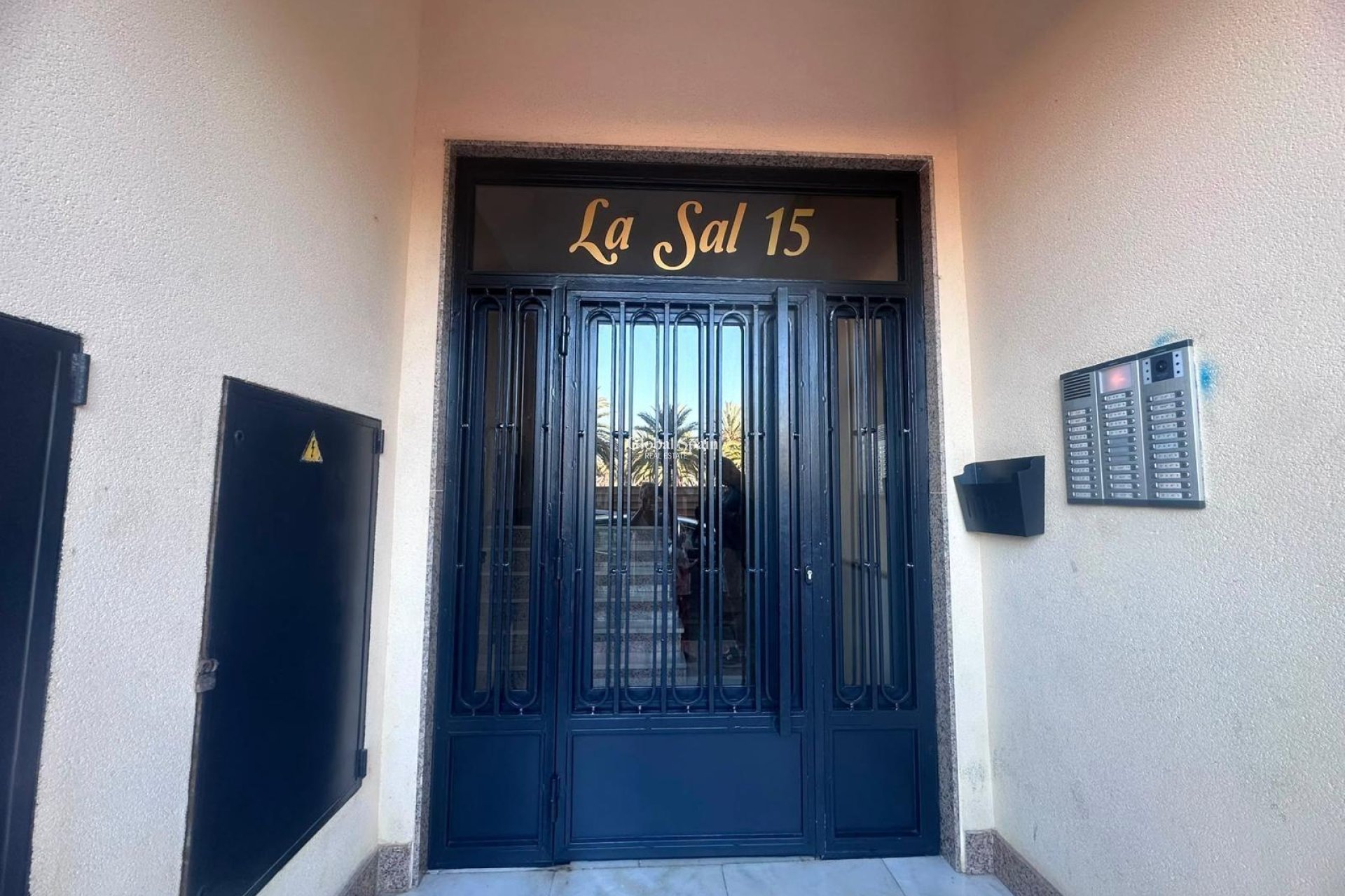Revente - APPARTEMENT -
TORREVIEJA - Playa del Cura
