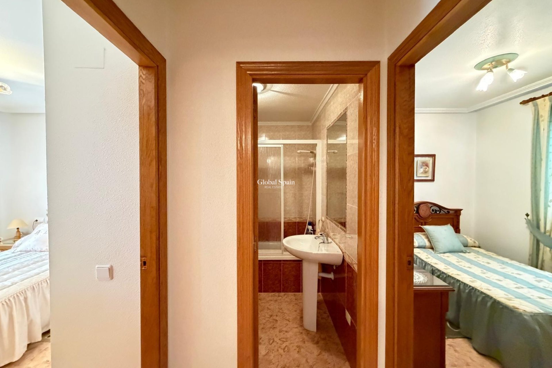 Revente - APPARTEMENT -
TORREVIEJA - Playa del Cura