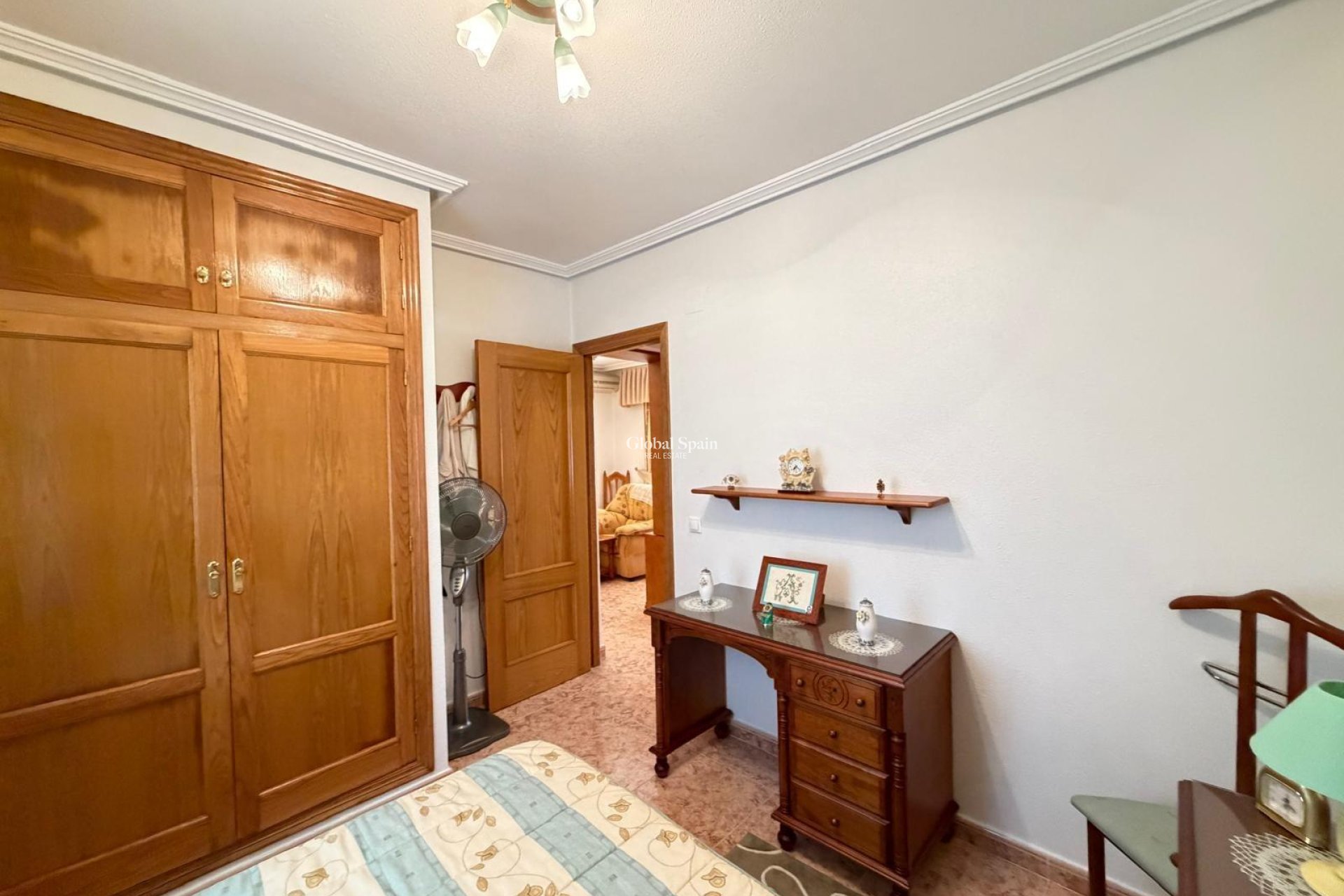 Revente - APPARTEMENT -
TORREVIEJA - Playa del Cura