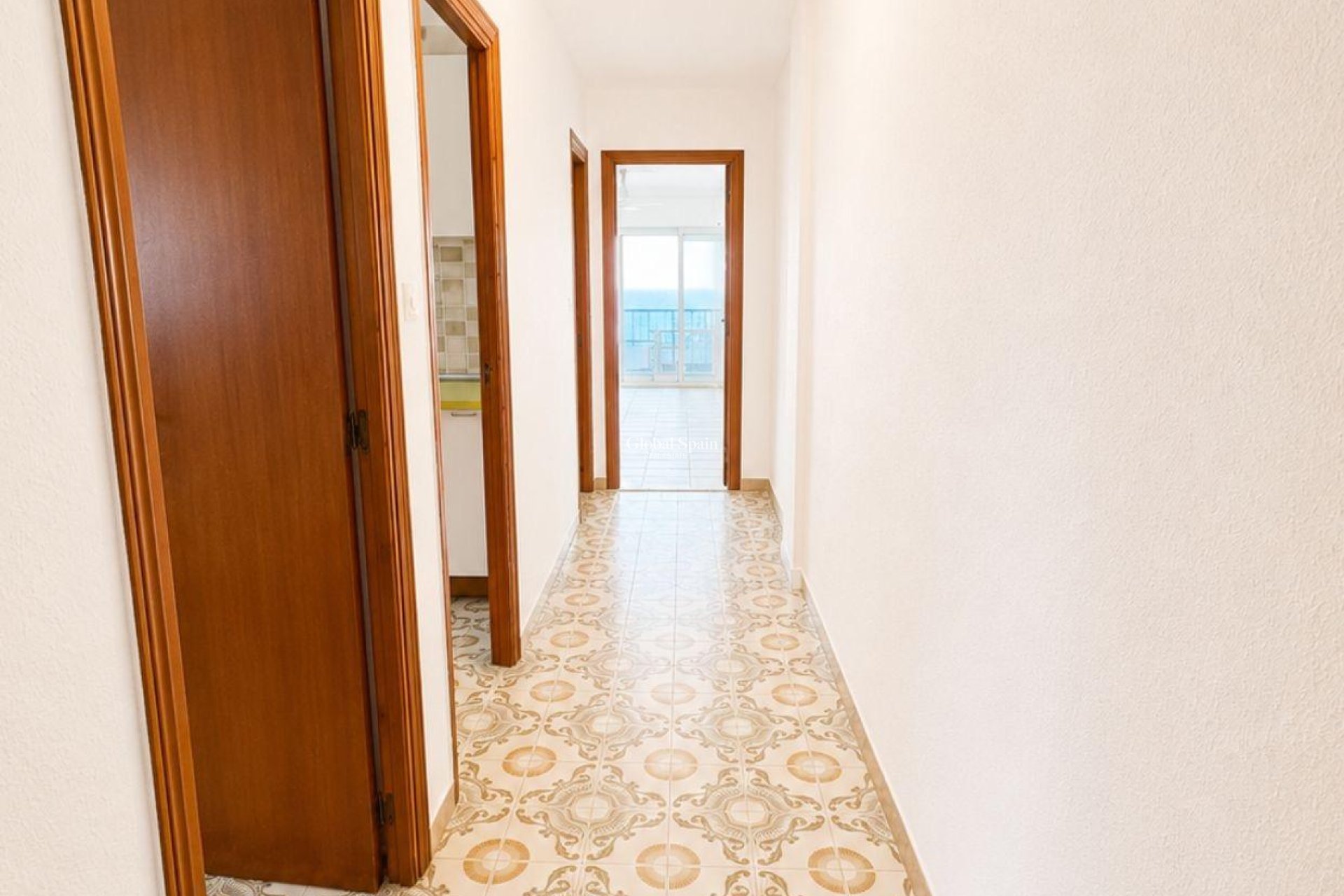 Revente - APPARTEMENT -
TORREVIEJA - Playa del Cura