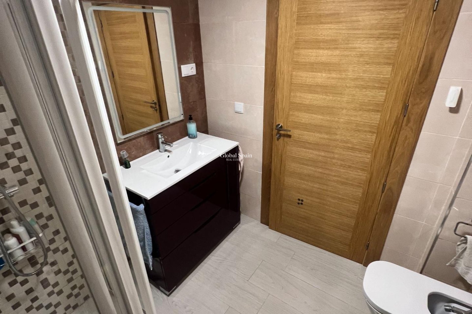 Revente - APPARTEMENT -
TORREVIEJA - Playa del Cura