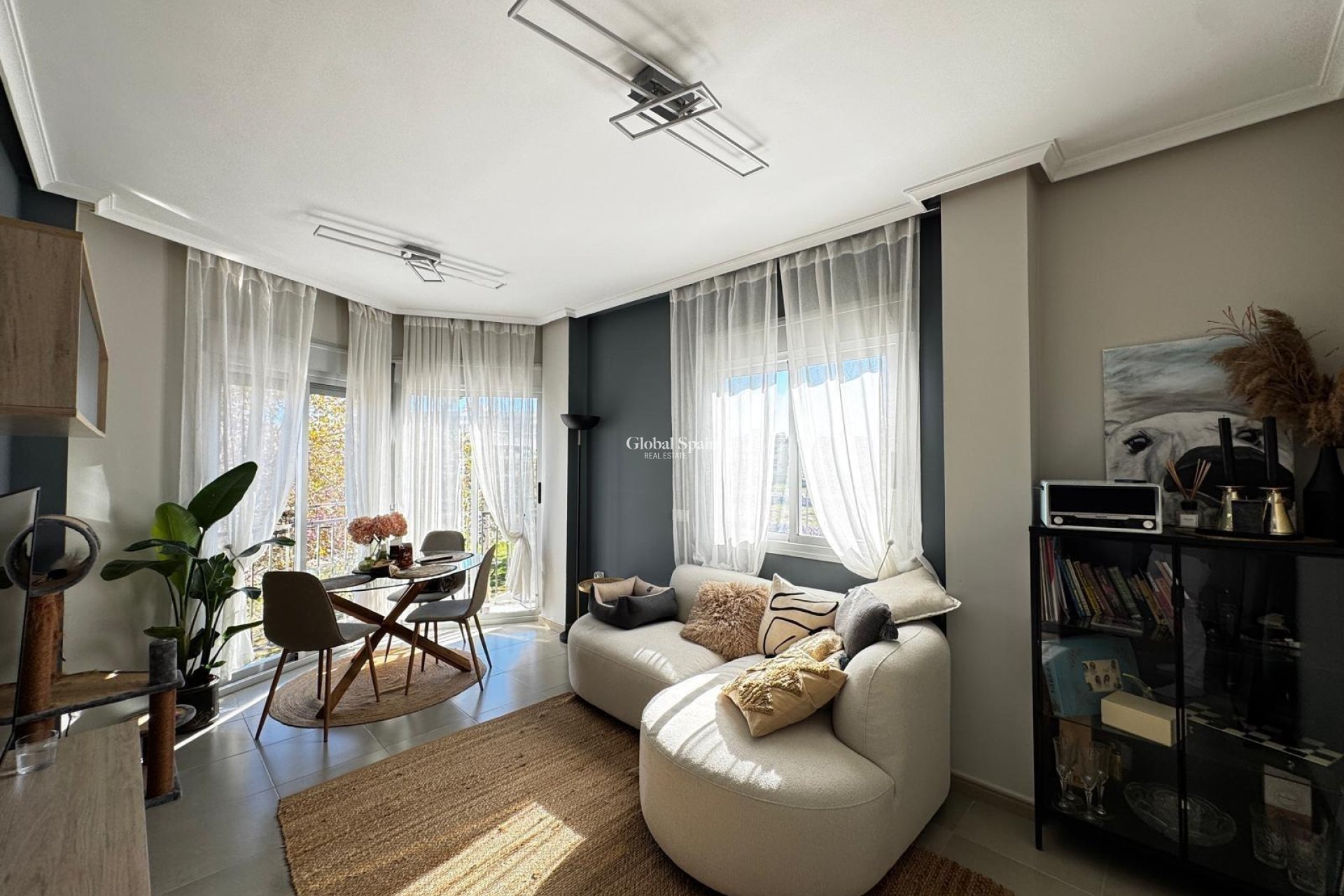 Revente - APPARTEMENT -
TORREVIEJA - Playa del Cura