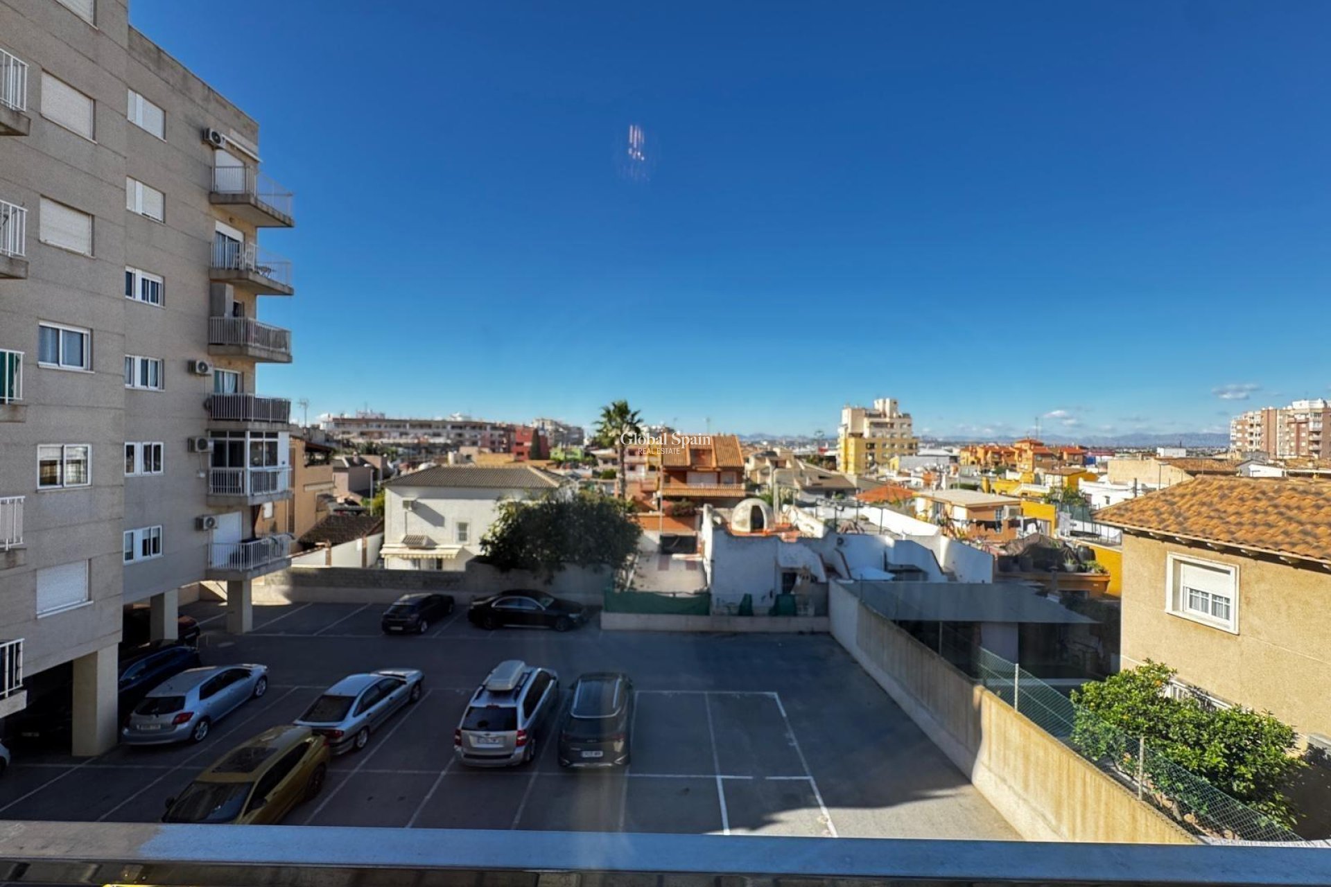 Revente - APPARTEMENT -
TORREVIEJA - Playa del Cura