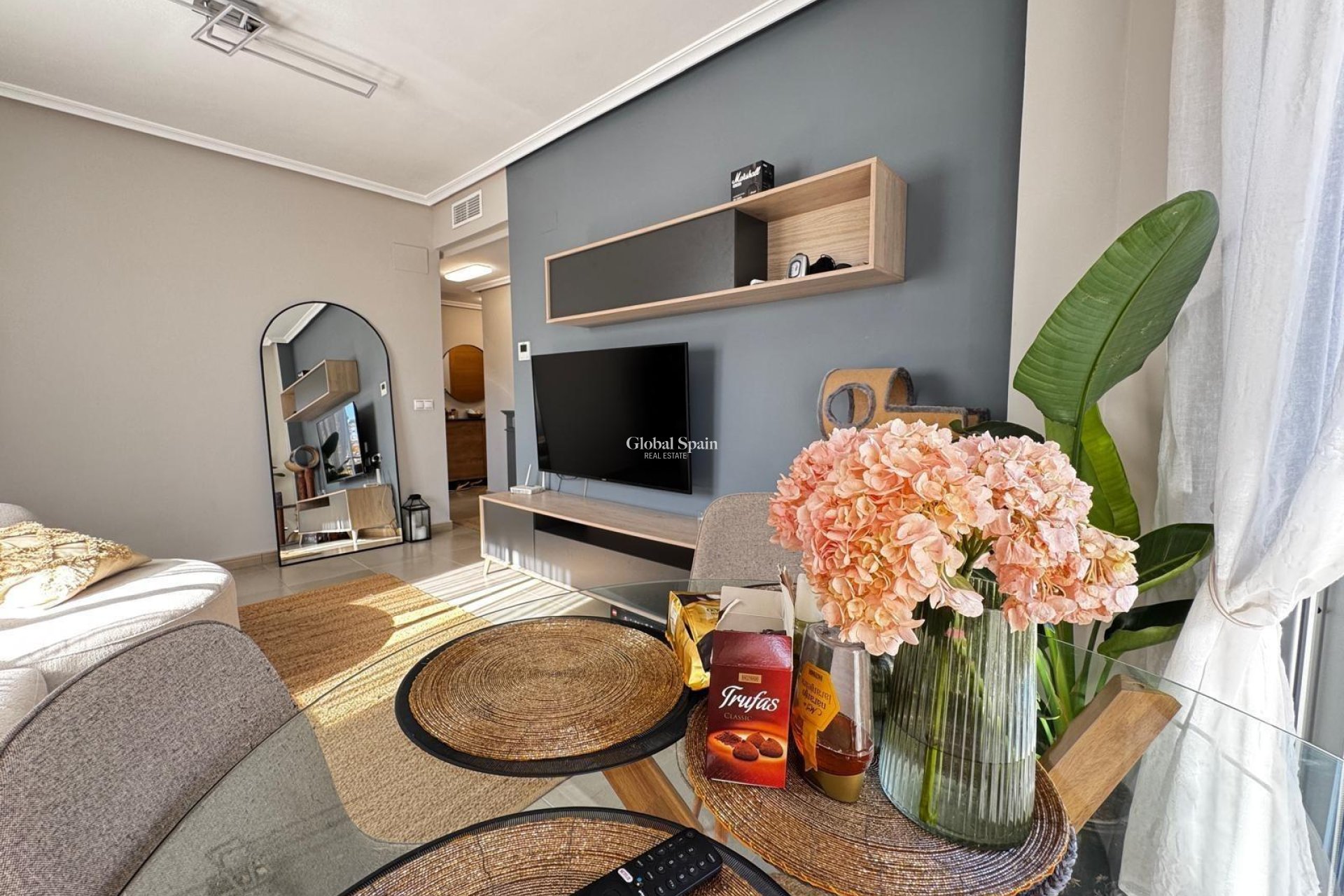 Revente - APPARTEMENT -
TORREVIEJA - Playa del Cura