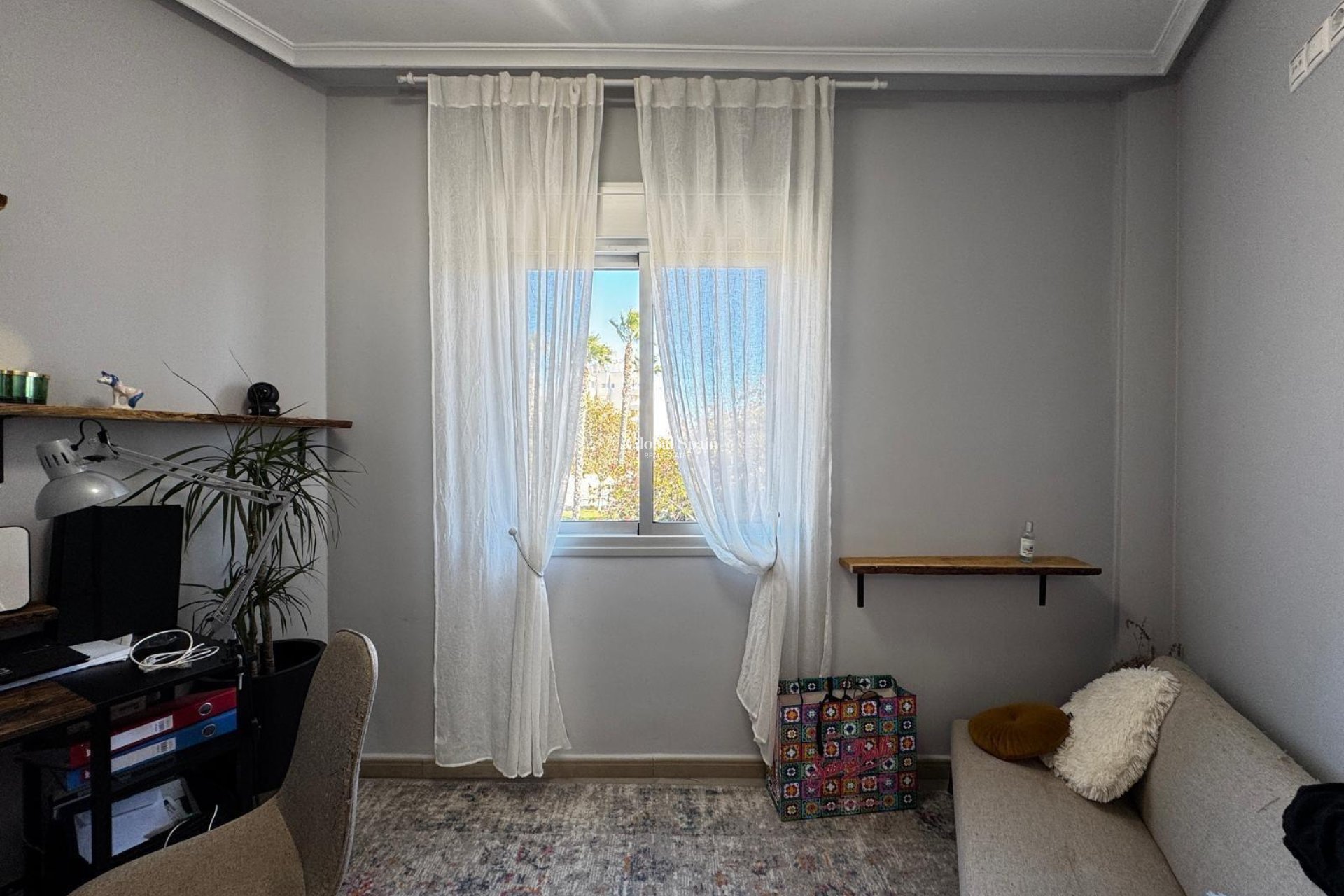 Revente - APPARTEMENT -
TORREVIEJA - Playa del Cura