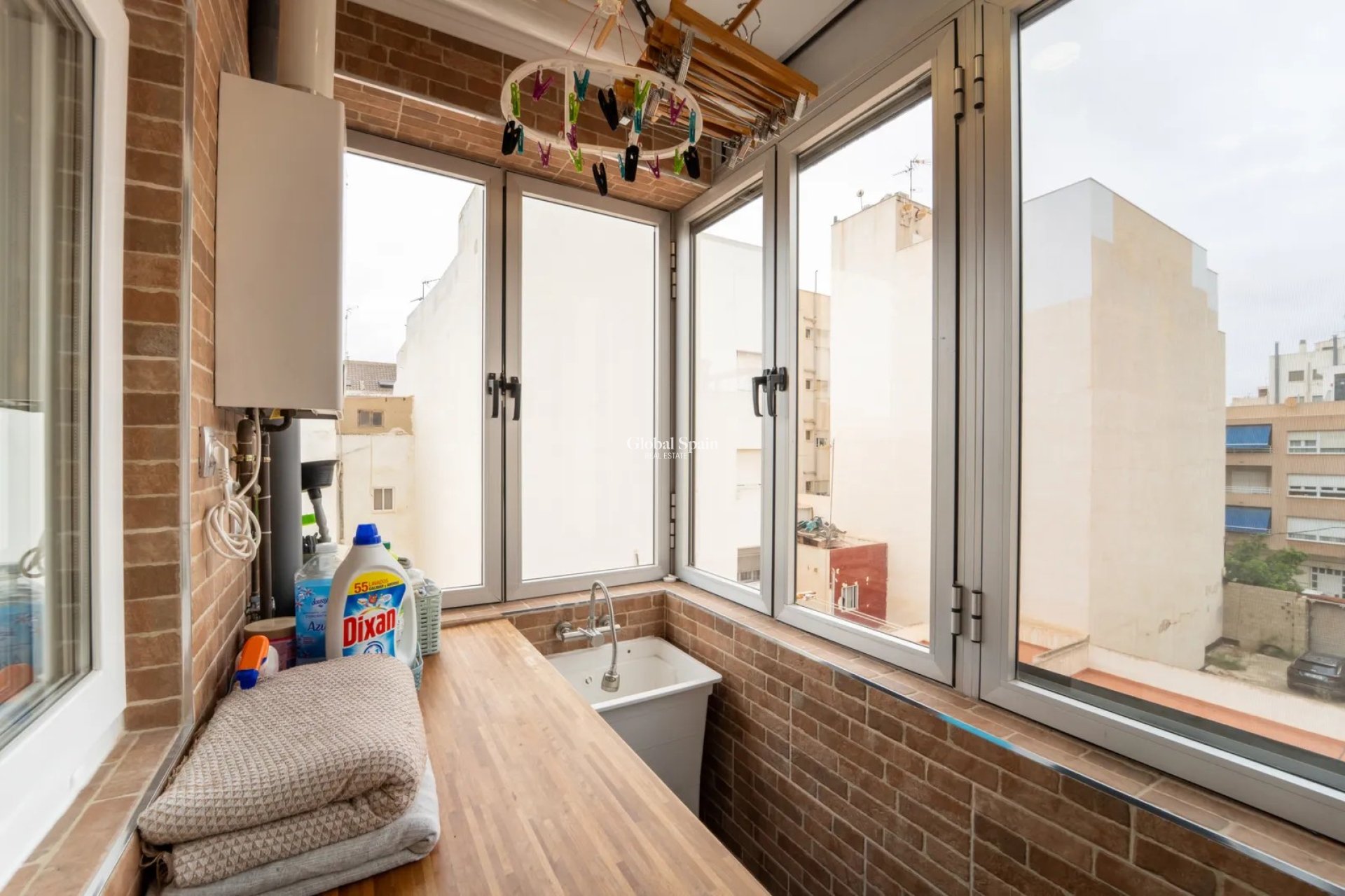 Revente - APPARTEMENT -
Torrevieja - Playa Del Cura