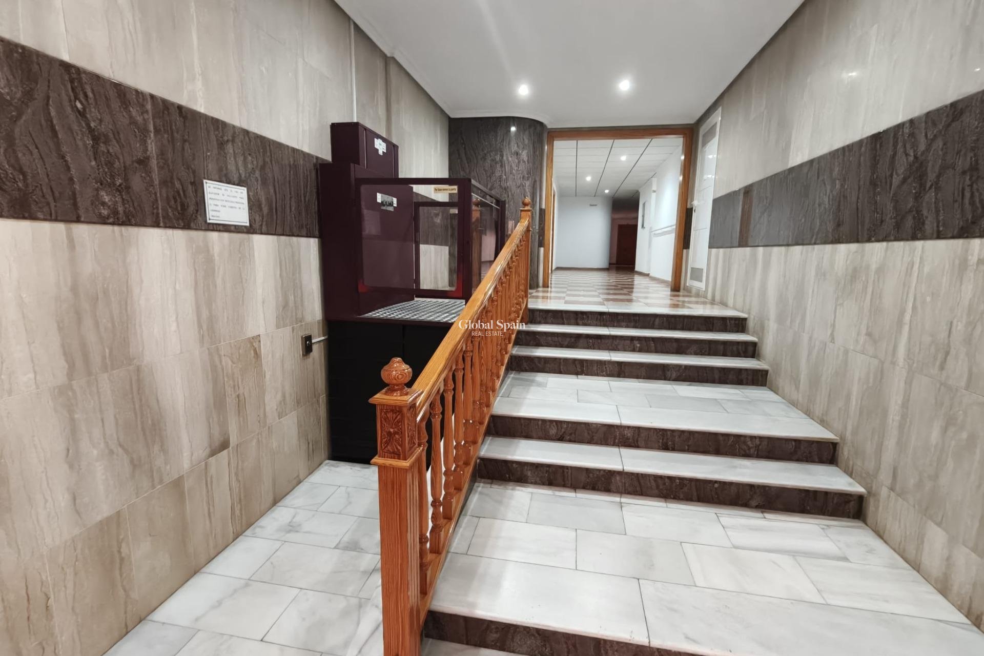 Revente - APPARTEMENT -
TORREVIEJA - Playa del Cura