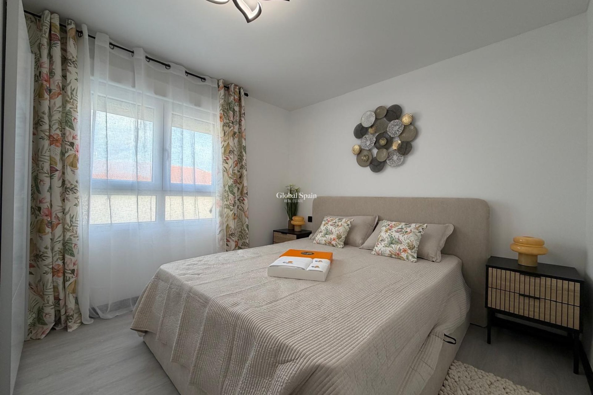 Revente - APPARTEMENT -
TORREVIEJA - Playa del Cura
