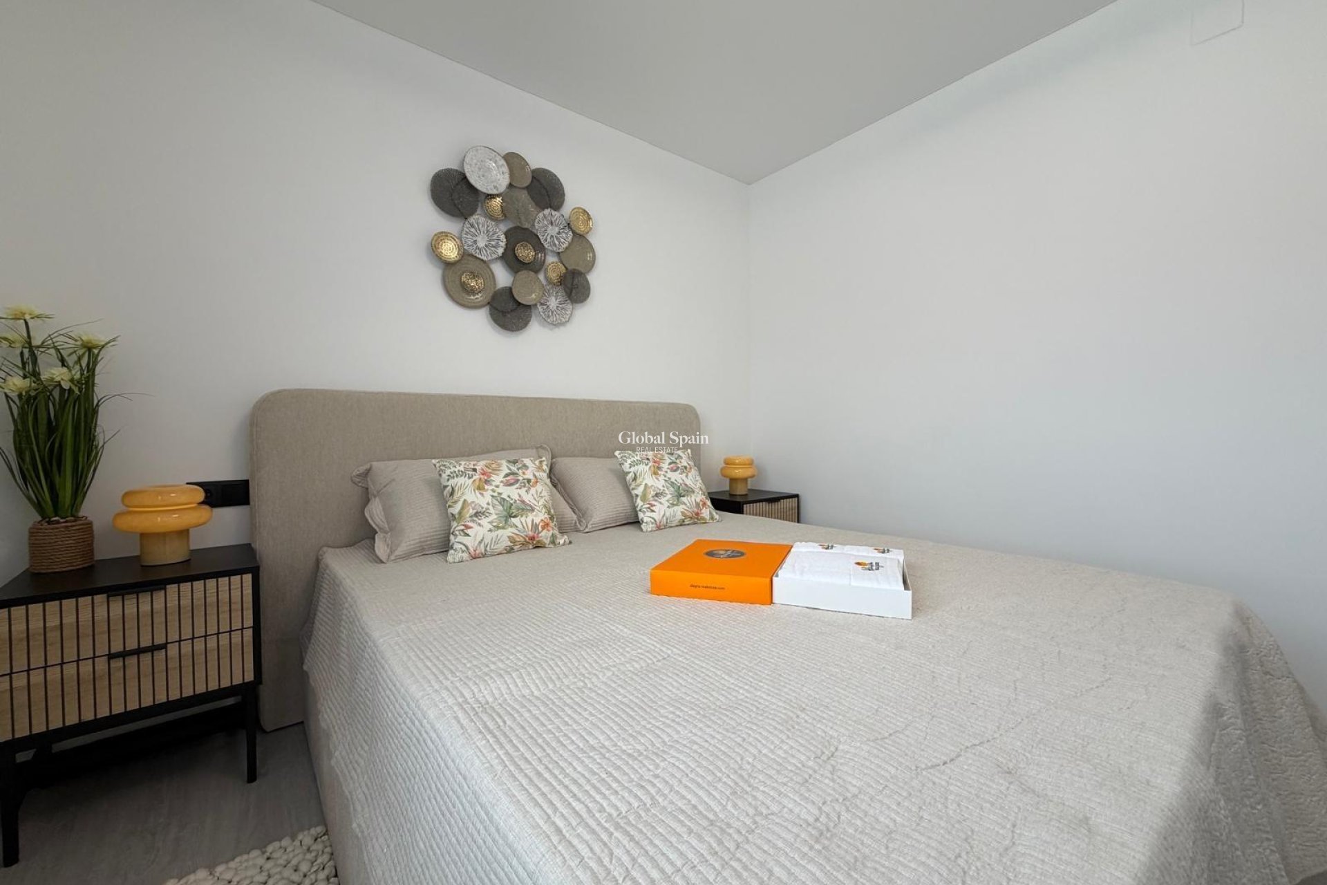 Revente - APPARTEMENT -
TORREVIEJA - Playa del Cura