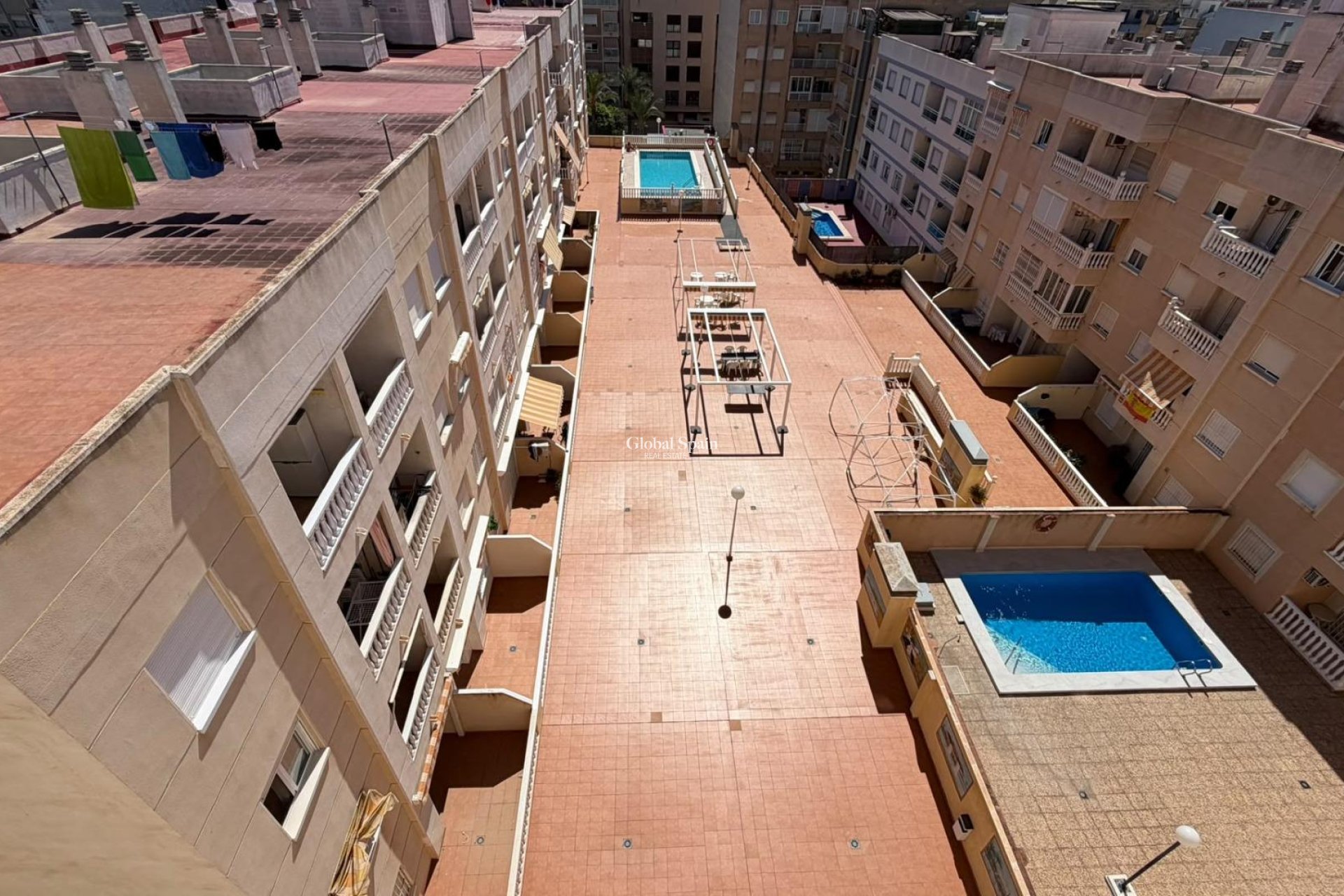 Revente - APPARTEMENT -
TORREVIEJA - Playa del Cura