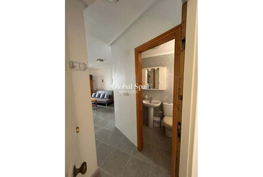 Revente - Appartement -
TORREVIEJA - Playa Los Locos