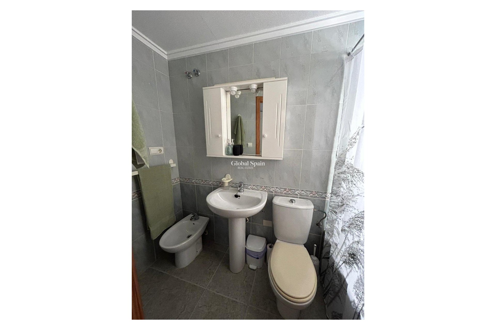 Revente - Appartement -
TORREVIEJA - Playa Los Locos