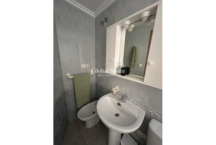 Revente - Appartement -
TORREVIEJA - Playa Los Locos