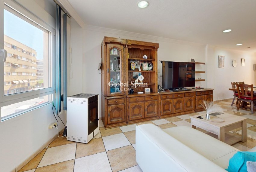 Revente - APPARTEMENT -
TORREVIEJA - Puerto Deportivo Marina Salinas