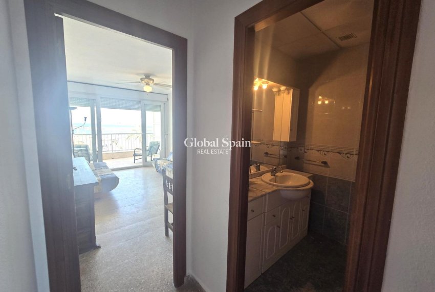 Revente - APPARTEMENT -
TORREVIEJA - Puerto Deportivo Marina Salinas