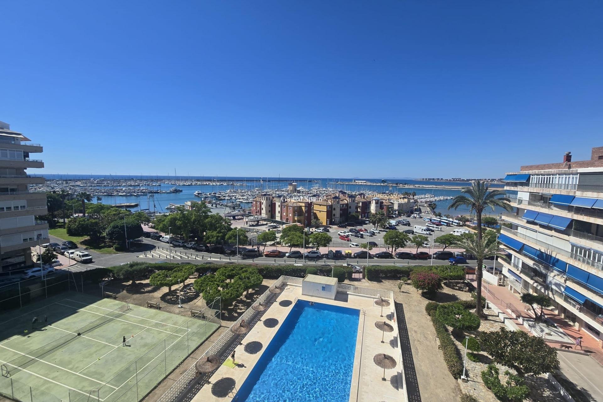 Revente - APPARTEMENT -
TORREVIEJA - Puerto Deportivo Marina Salinas