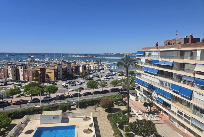 Revente - APPARTEMENT -
TORREVIEJA - Puerto Deportivo Marina Salinas
