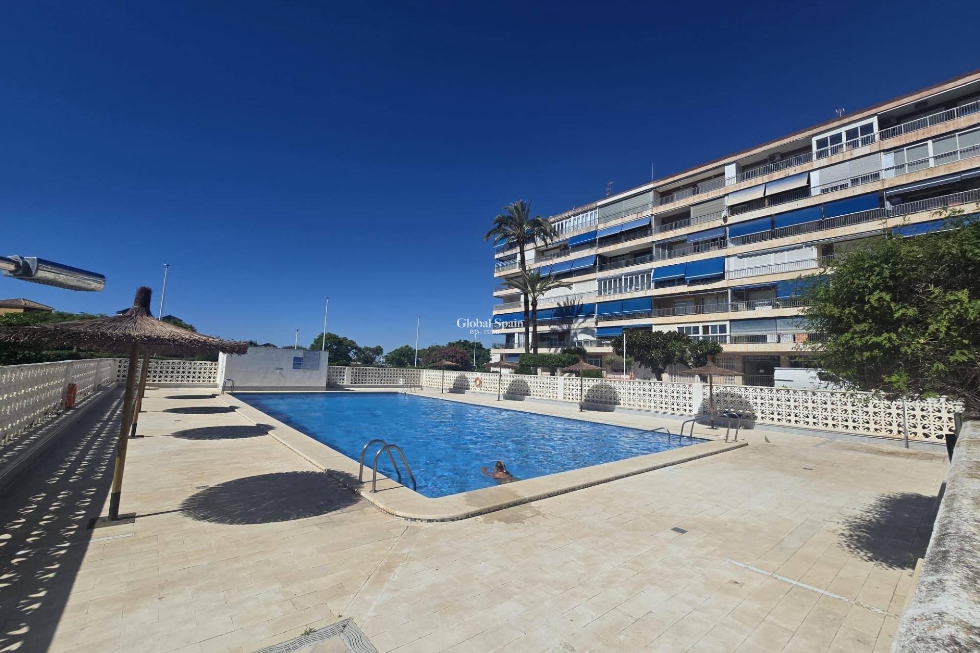 Revente - APPARTEMENT -
TORREVIEJA - Puerto Deportivo Marina Salinas