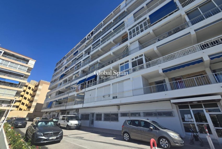Revente - APPARTEMENT -
TORREVIEJA - Puerto Deportivo Marina Salinas