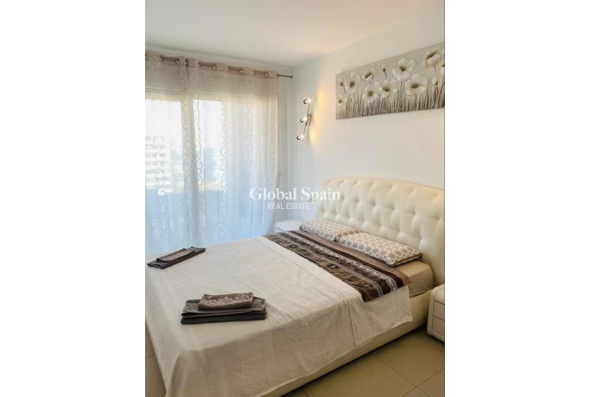 Revente - Appartement -
TORREVIEJA - Punta Prima