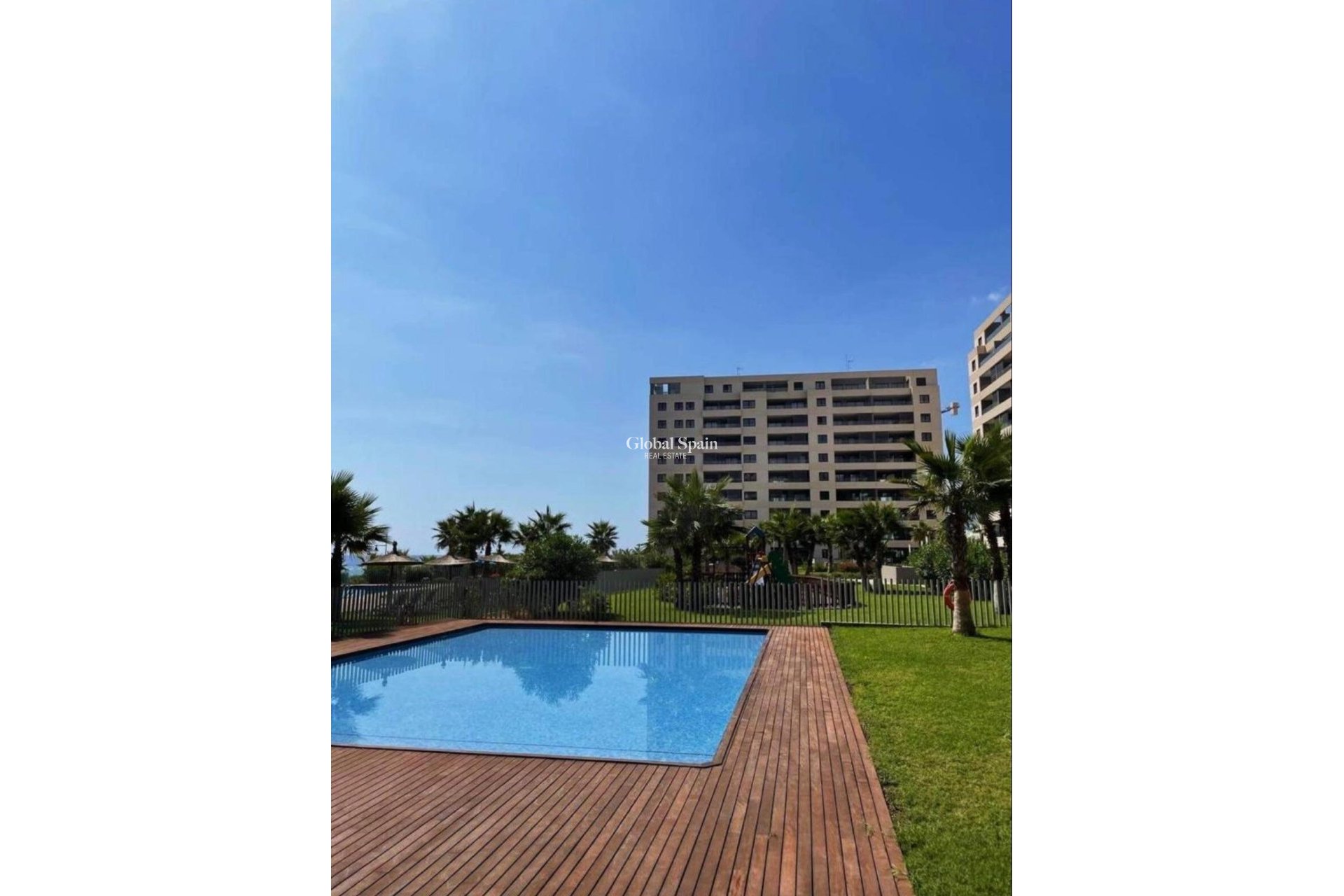 Revente - Appartement -
TORREVIEJA - Punta Prima