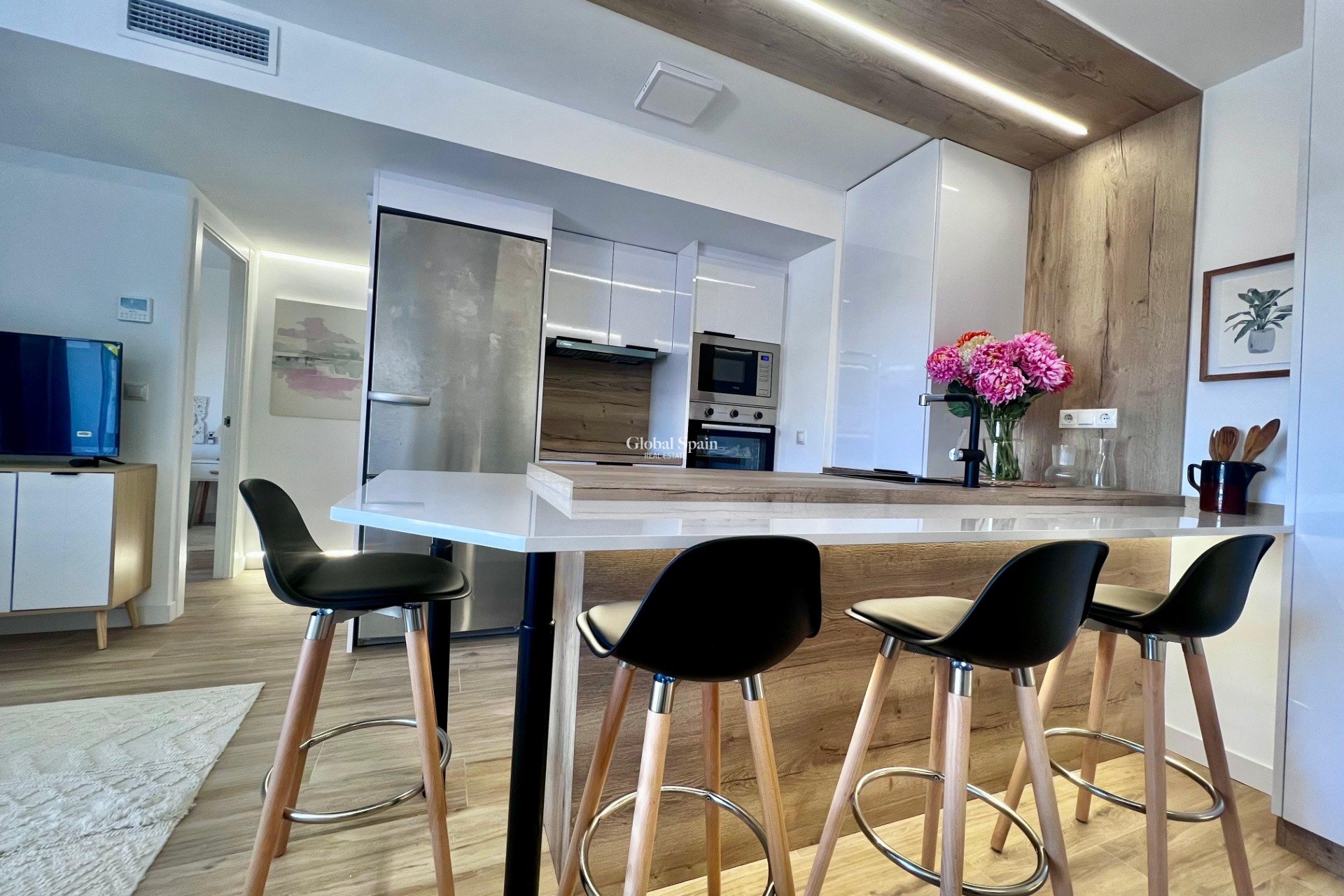 Revente - APPARTEMENT -
TORREVIEJA - Punta prima