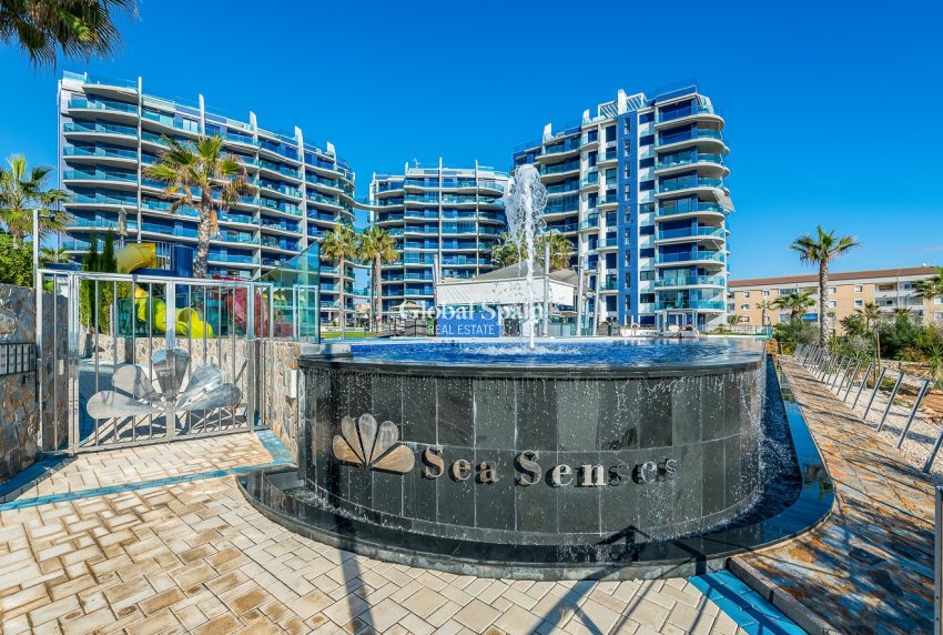 Revente - Appartement -
TORREVIEJA - Punta Prima