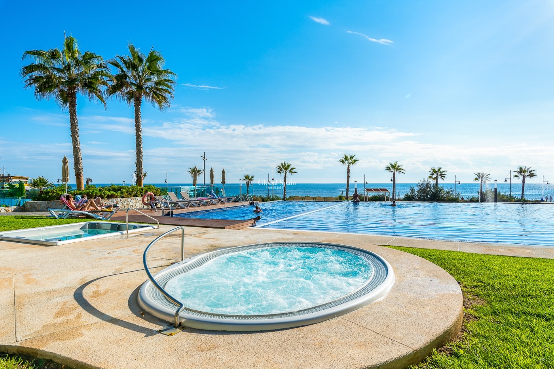 Revente - Appartement -
TORREVIEJA - Punta Prima