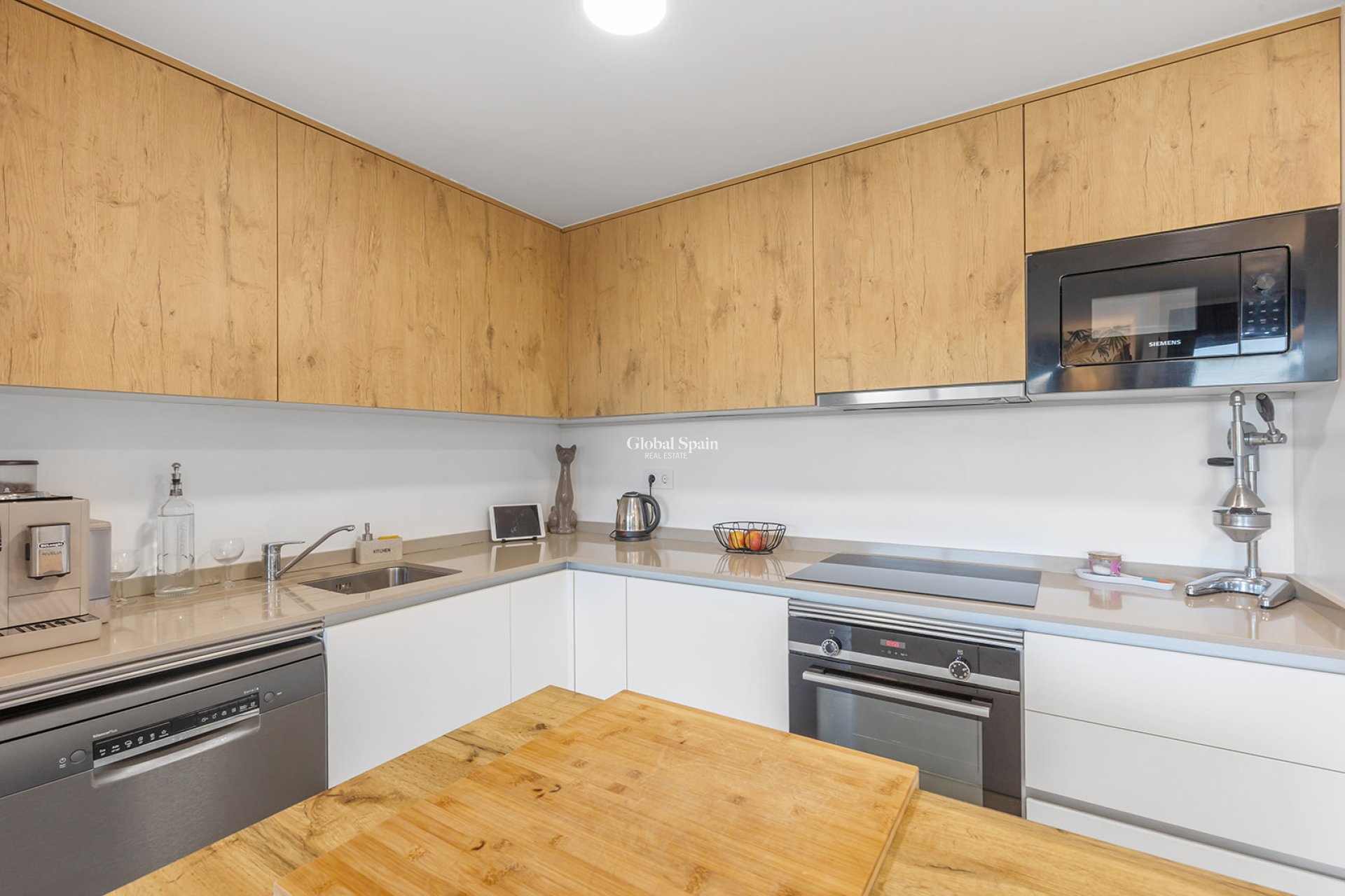 Revente - APPARTEMENT -
TORREVIEJA - Rocio del Mar