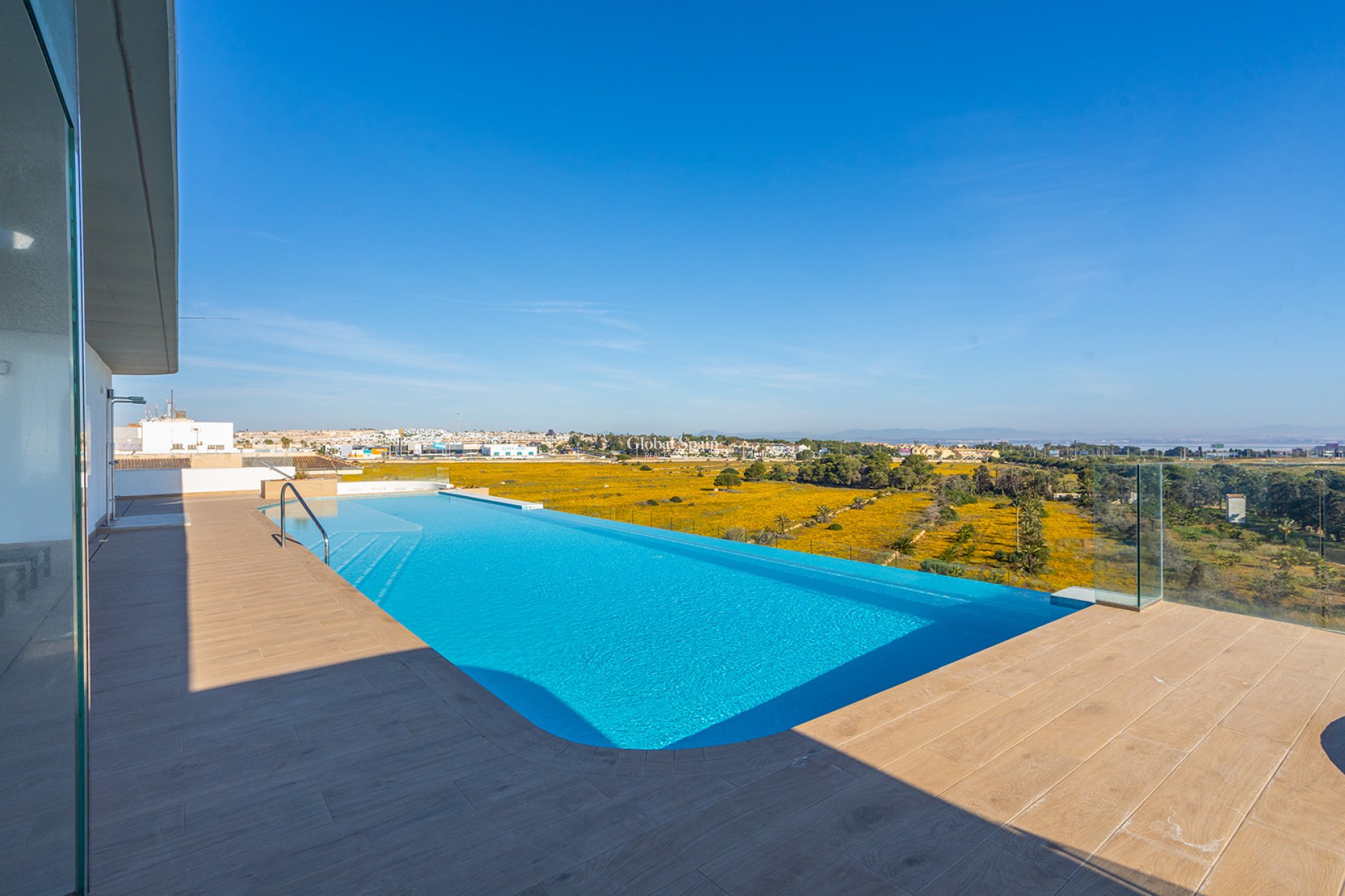 Revente - APPARTEMENT -
TORREVIEJA - Rocio del Mar