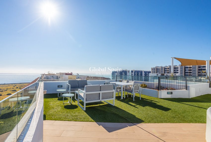 Revente - APPARTEMENT -
TORREVIEJA - Rocio del Mar