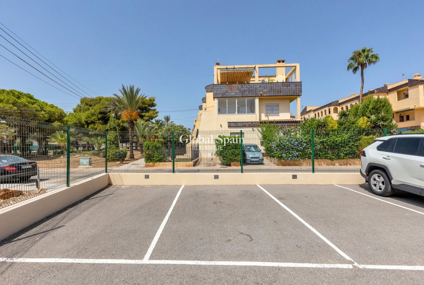 Revente - APPARTEMENT -
TORREVIEJA - Rocio del Mar
