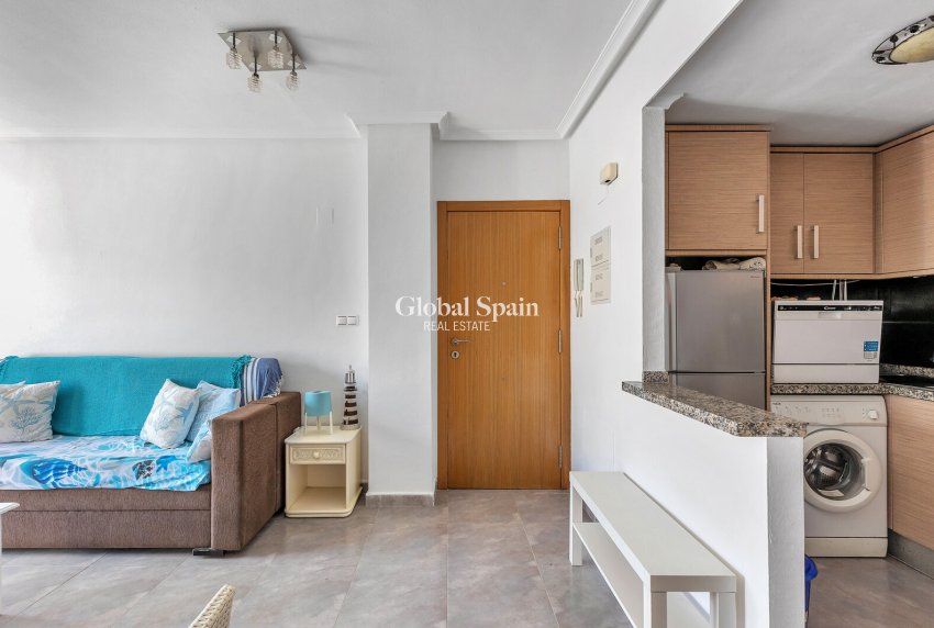Revente - APPARTEMENT -
TORREVIEJA - Rocio del Mar